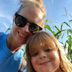 Meet your Posher, Leslie